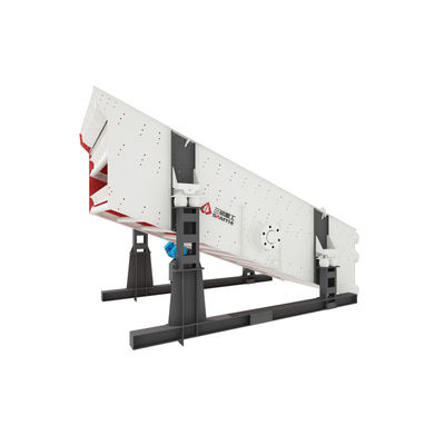 เครื่องจักรกรองที่มั่นคง เครื่องกรองสั่น 300T/H 3 ชั้น พลังงาน 30KW และพื้นผิวจอ 2400*7000mm